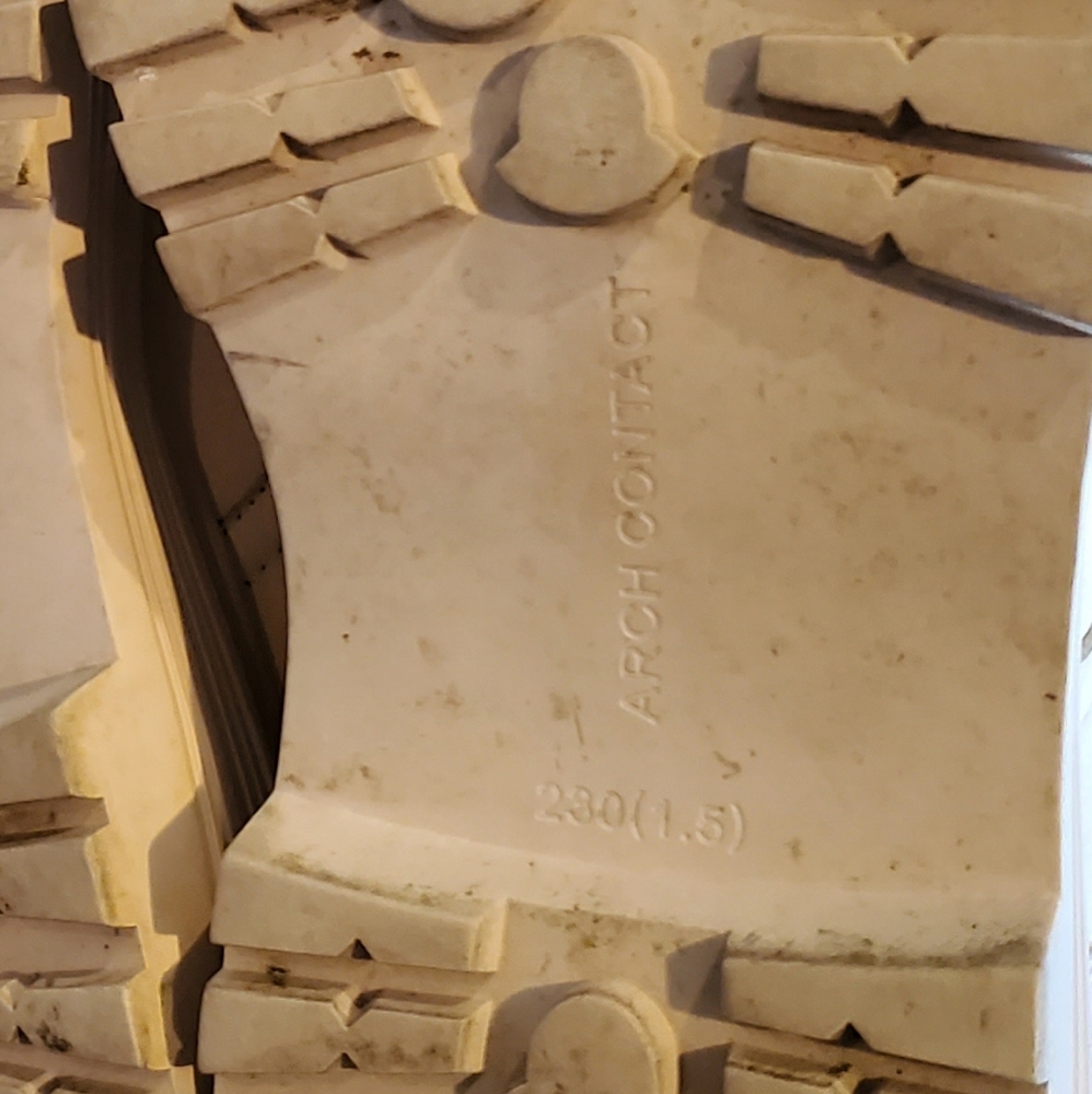 Combat Boots with High-Top Design Rugged Sole and Tan Laces - Picture 11 of 11